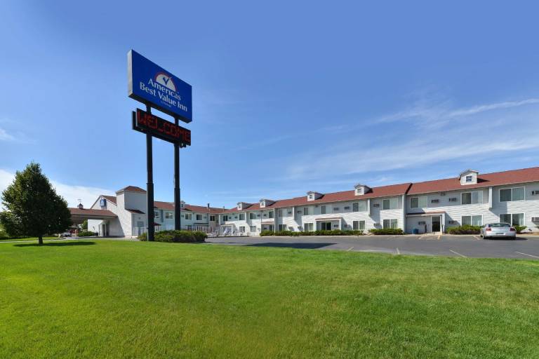 Super 8 by Wyndham Rapid City — photo 4