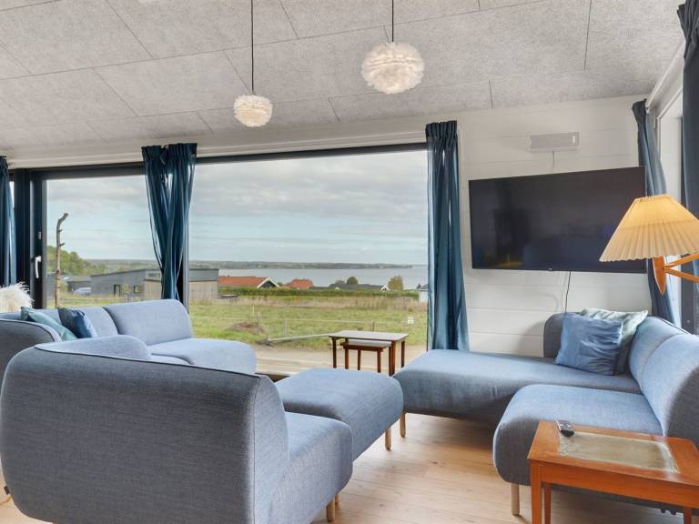 Children-friendly wonderful vacation home with hot tub, sauna & terrace | Sea view | Pets are welcome — photo 3