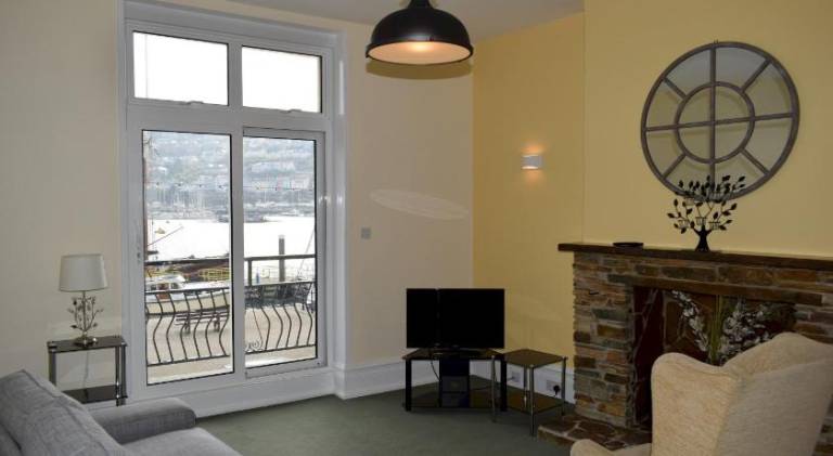 Apartment with 2 rooms for 4 persons — photo 2