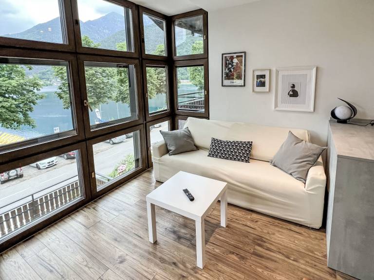 Rental apartment | Lake view — photo 4
