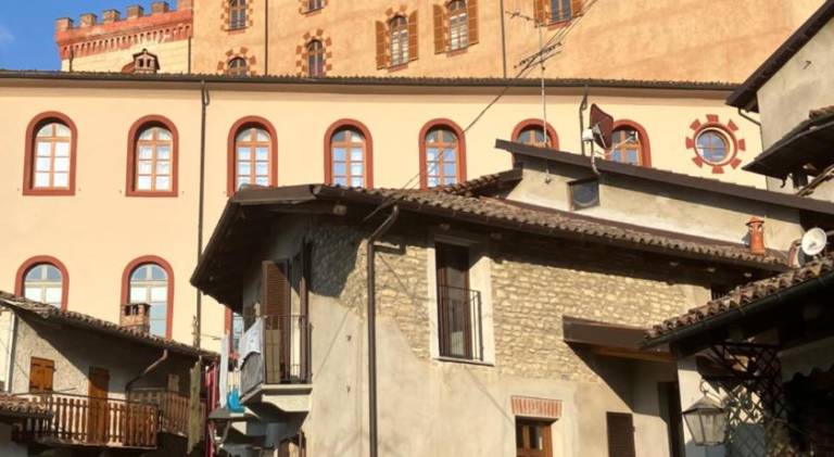 Holiday apartment with 1 room for 4 persons in La Morra