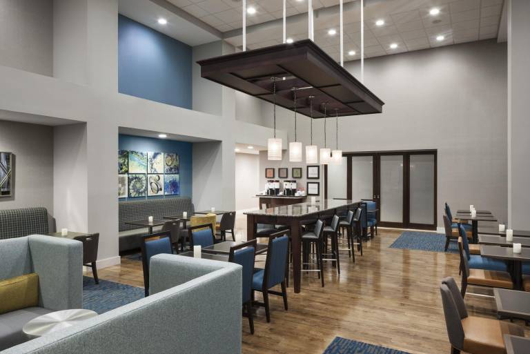 Hampton Inn & Suites Panama City Beach-Pier Park Area — photo 2