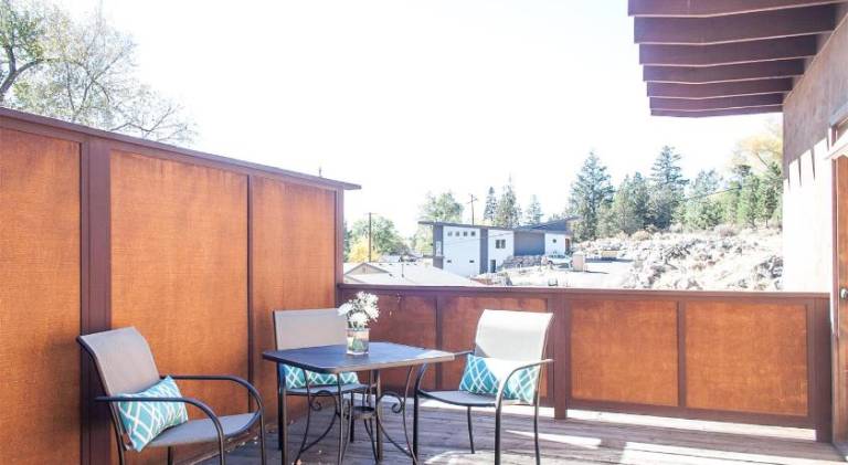 Vacation home with jacuzzi — photo 4