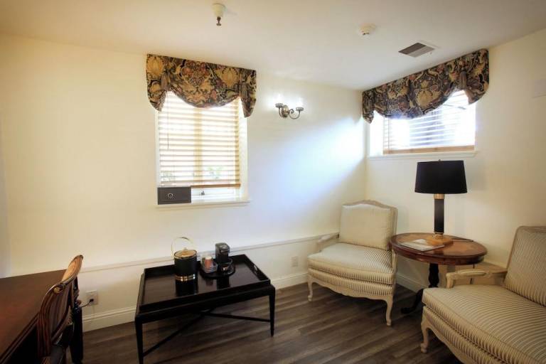 The Charles Pacific Grove - Artfully Designed Inclusive Inn in Pacific Grove, CA