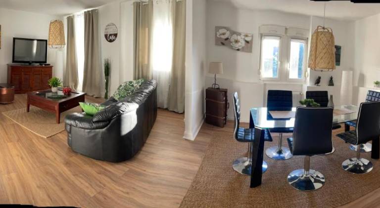 Rental apartment with garden — photo 2