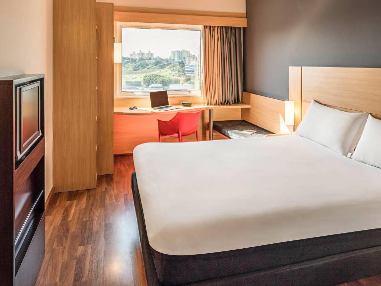 Ibis Sao Jose dos Campos Dutra — photo 2