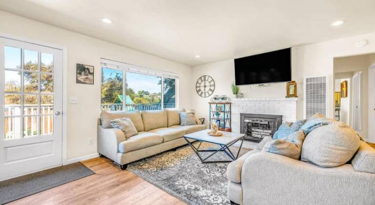 Vacation home | Pet-friendly in Seaside, CA