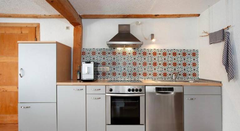 Rental apartment with 2 rooms for 6 persons — photo 3