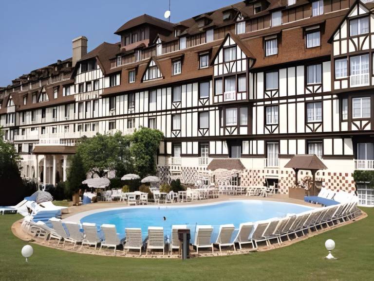 Hotel Barriere L'Hotel du Golf — photo 5