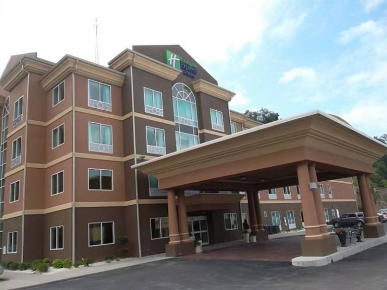 Holiday Inn Express and Suites Hazard By IHG