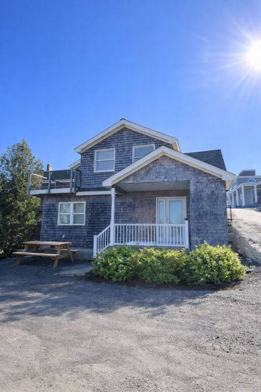House  Bailey Island