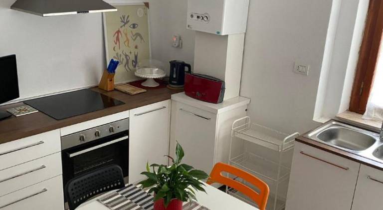 Apartment with pool — photo 4