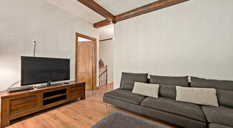 Rental apartment with hot tub & pool | Next to the ski | Pets allowed — photo 2