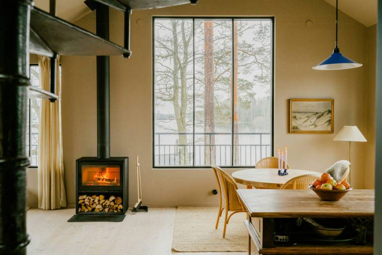Architectural cabin with magnificent lake view — photo 2