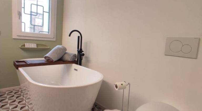 Fully equipped wonderful villa with yard & terrace | Pet-friendly — photo 2