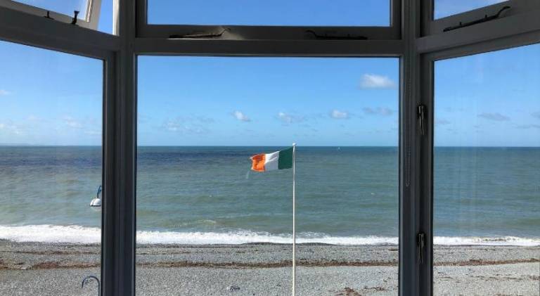 Lovely apartment | Next to the beach | Pets allowed in Aberystwyth