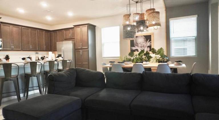 Luxury 6BR w Pool in Pet-Friendly Resort 369 — photo 4