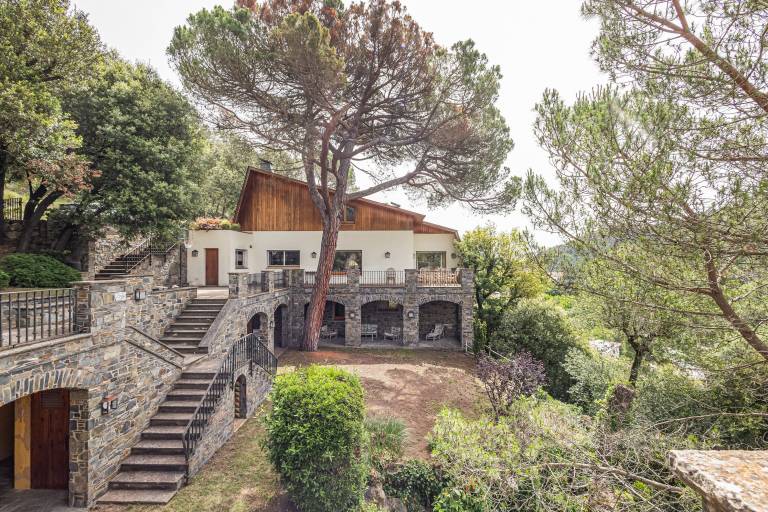 Casa  Sant Quirze Safaja