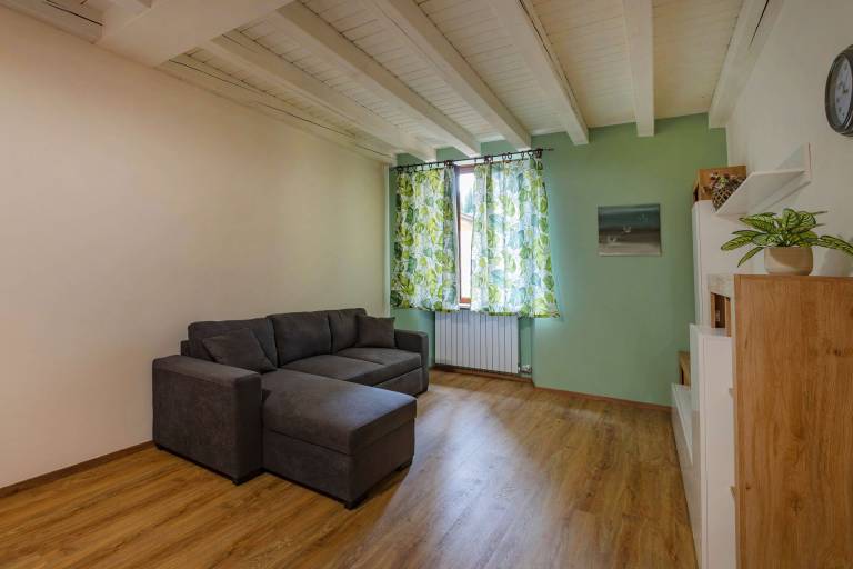 Holiday apartment with yard | Near Juliet — photo 2