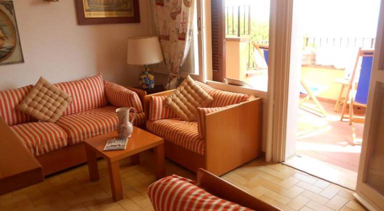 Rental apartment with pool — photo 2