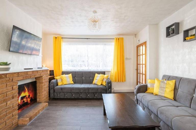 cosy house near lea hall train station bhx nec nia