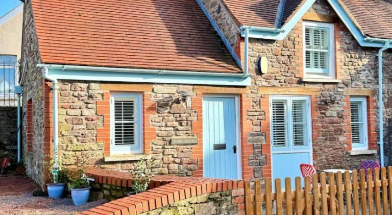 House | Pet-friendly in Abergavenny