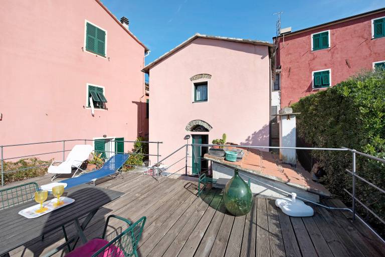 Pet-friendly Vacation Home Villetta Rosa with Garden, Terrace, Balcony, BBQ & Wi-Fi — photo 3