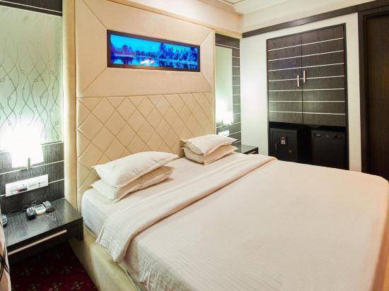 Hotel Aditi By WB Hotels — photo 2