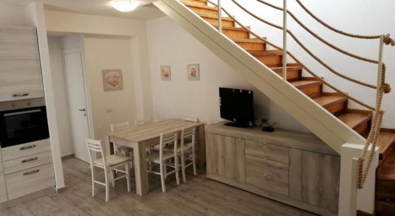 Rental apartment with terrace — photo 3