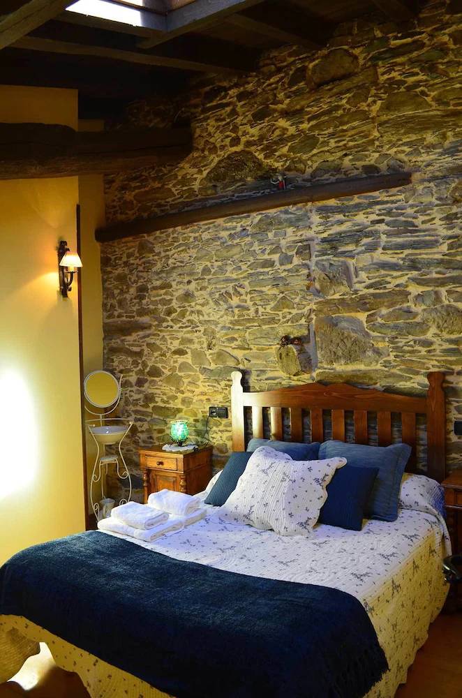 Casa Santa Eulalia de Oscos