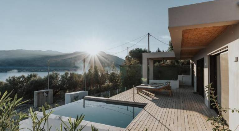 Βίλα Πογωνιά