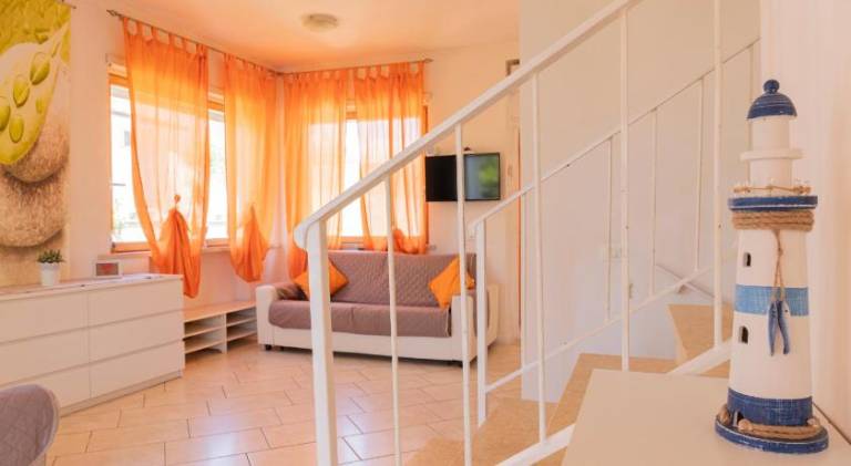 Villa with 4 rooms for 9 persons — photo 2