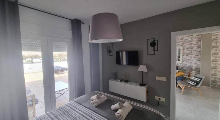 Apartment with 2 rooms for 6 persons — photo 2