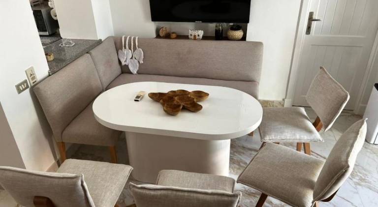 House | Beach nearby | Pets allowed — photo 4