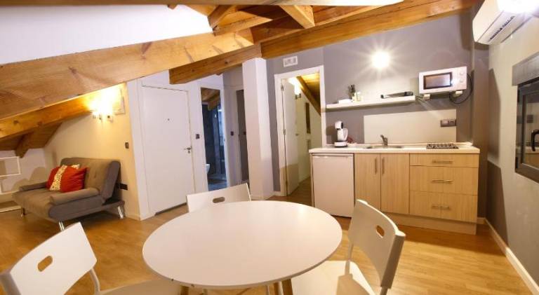 Apartment with 2 rooms for 5 persons — photo 5