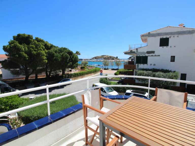 Rental apartment with 2 rooms for 5 persons — photo 2
