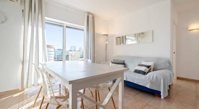 Charming holiday apartment with pool & terrace | Suitable for remote work | Pets are welcome — photo 2