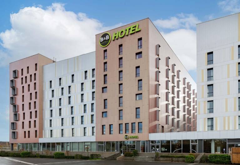 B&B HOTEL Lille Villeneuve d'Ascq Grand Stade 3 étoiles in Lesquin