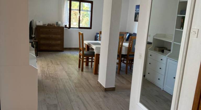 House | Pets allowed — photo 2