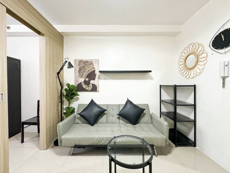 Condo Makati