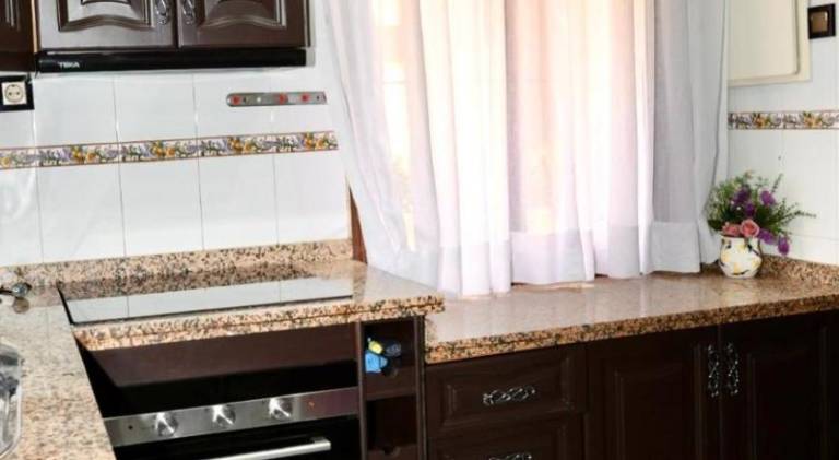 Fantastic chalet 5 mins away from the beach by easyBNB — photo 4