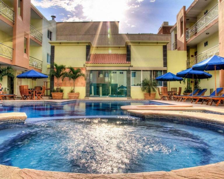 Quality Inn Mazatlan in Mazatlán