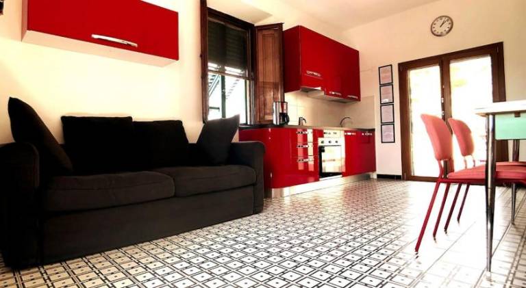 Apartment with 2 rooms for 4 persons — photo 4
