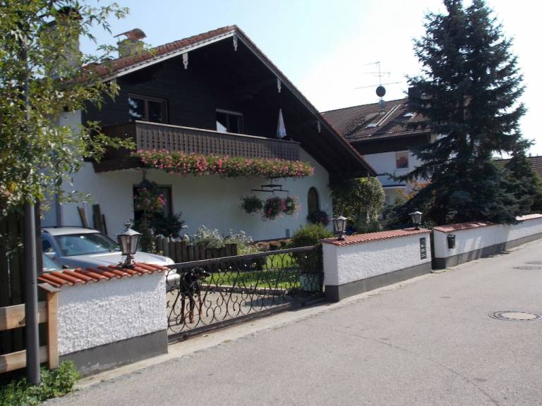 Ferienwohnung Bruckmühl
