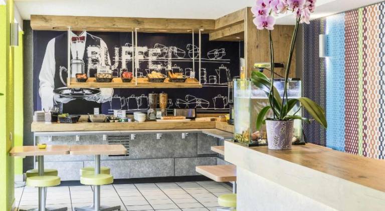 Ibis budget Senlis — photo 2