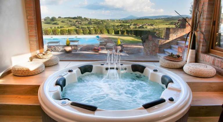 Family-friendly vacation home with garden, terrace & jacuzzi | Pets are welcome — photo 2