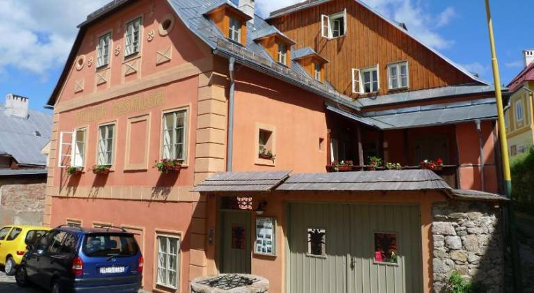 Ubytovanie s raňajkami  Banský Studenec