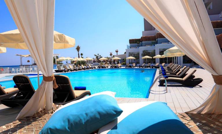 Seya Beach Hotel — photo 3