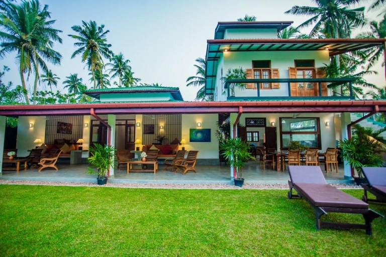 Vacation home with garden, grill & pool | Suitable for remote work in Ahangama