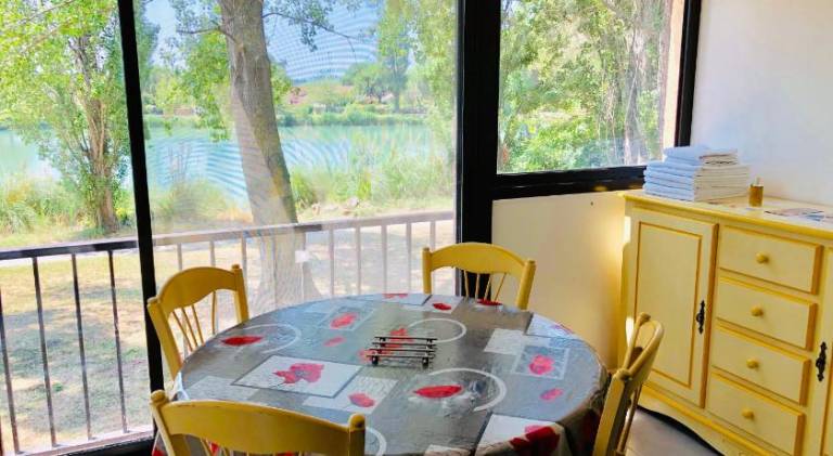 Fully equipped nice holiday apartment with terrace, private pool & yard | Good for workation | Pet-friendly — photo 4